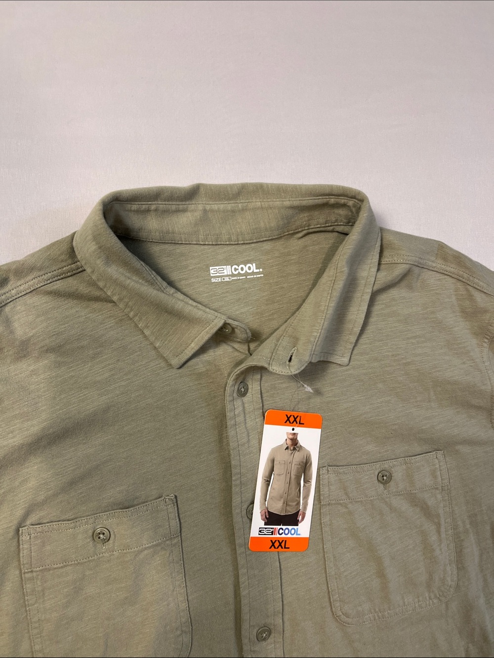 32 Degrees Men's Long-Sleeve Button-Down Shirt in Olive Green - Picture 3 of 10